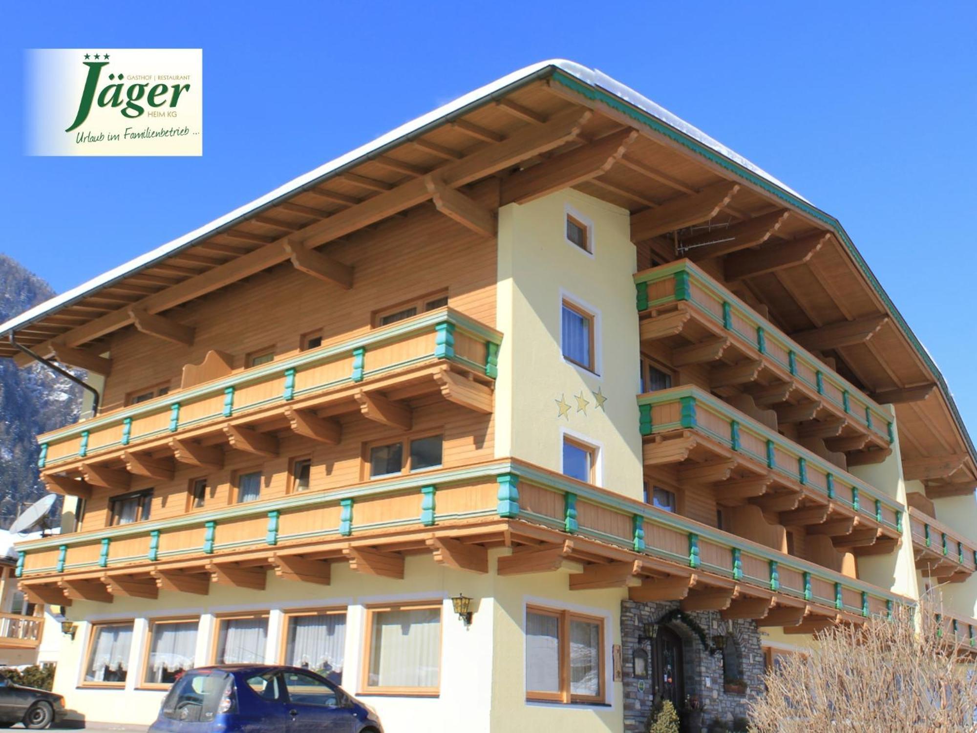 Hotel Gasthof Jaeger Zillertal シュリッタース エクステリア 写真