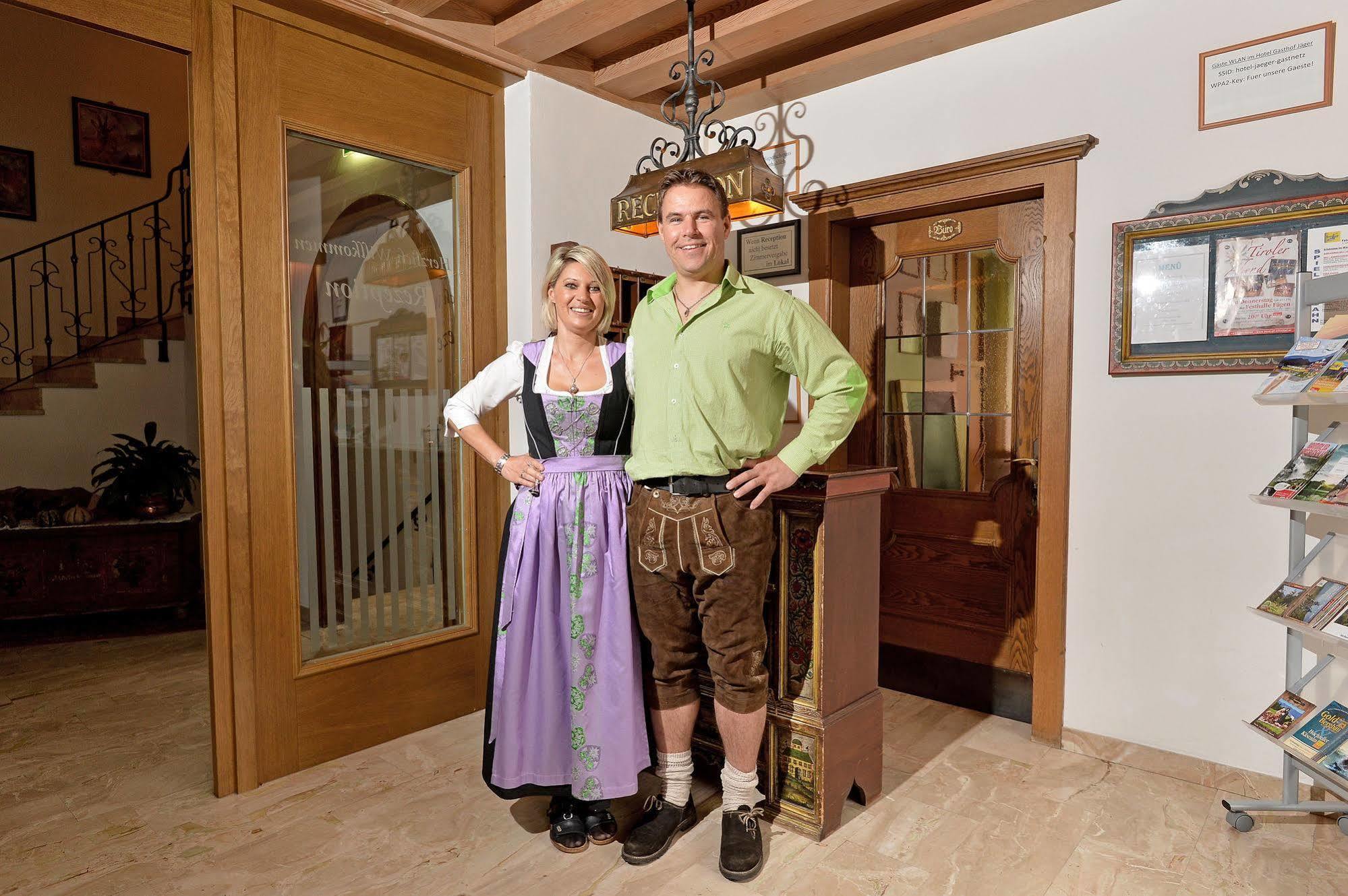 Hotel Gasthof Jaeger Zillertal シュリッタース エクステリア 写真