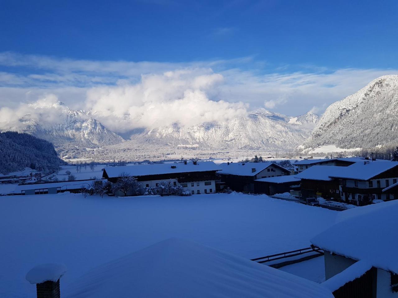 Hotel Gasthof Jaeger Zillertal シュリッタース エクステリア 写真