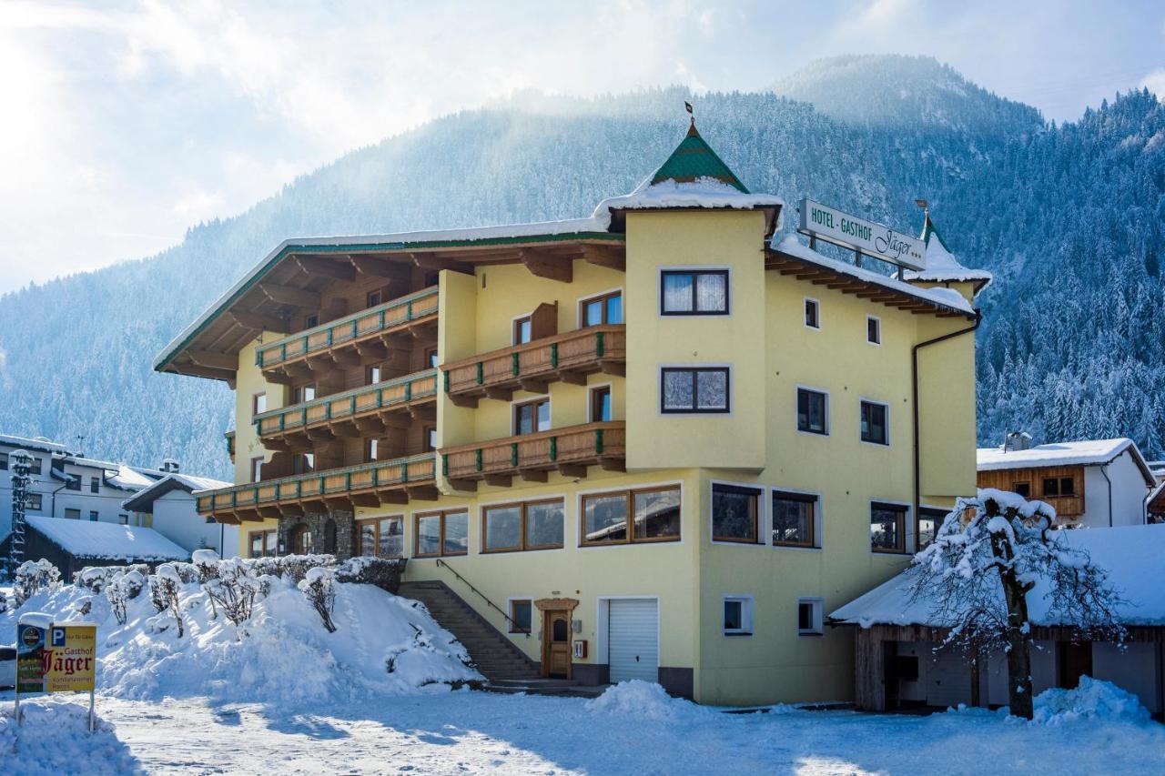Hotel Gasthof Jaeger Zillertal シュリッタース エクステリア 写真